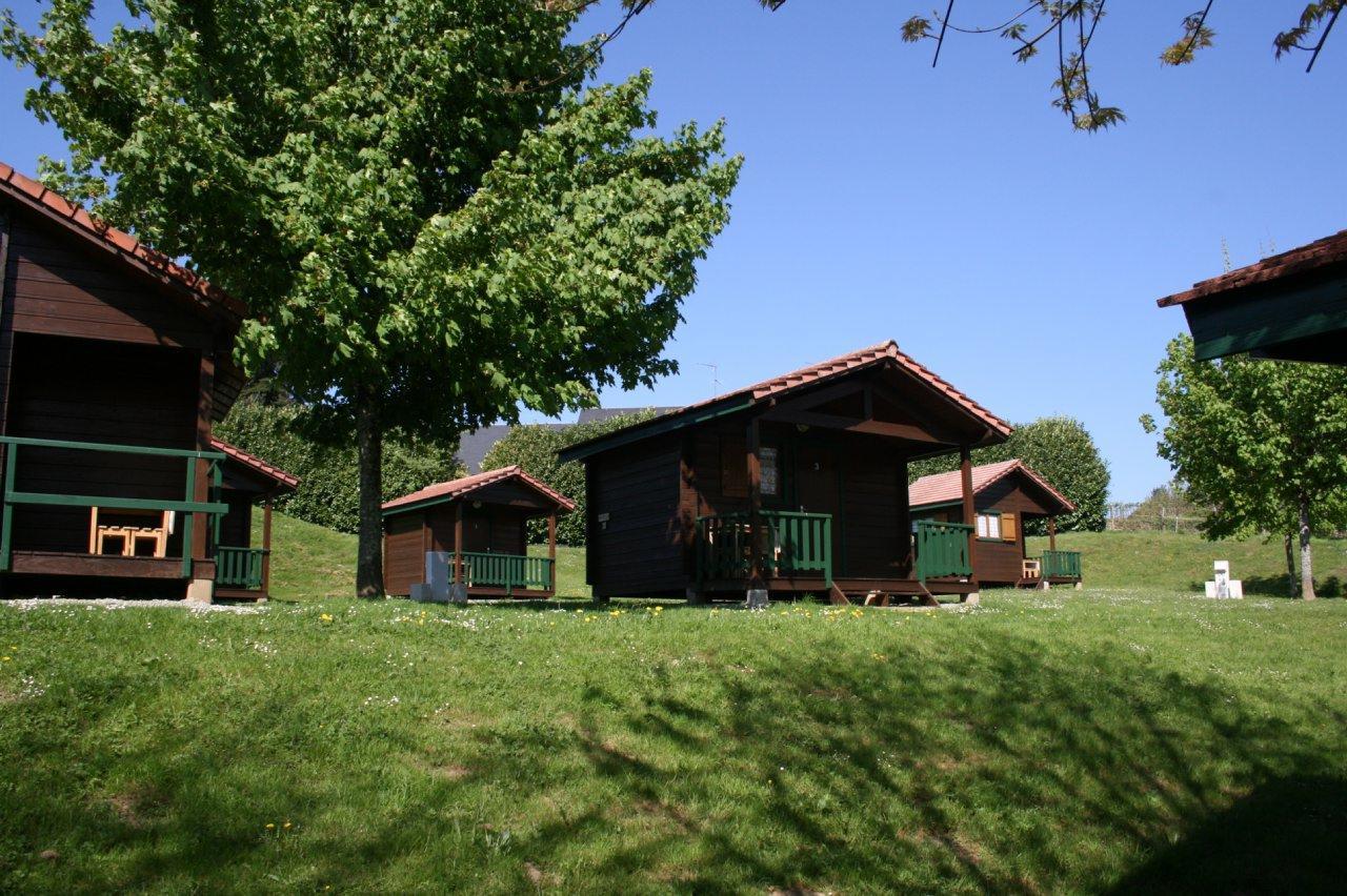 Saint-Sornin-Lavolps Camping Les Etoiles מראה חיצוני תמונה