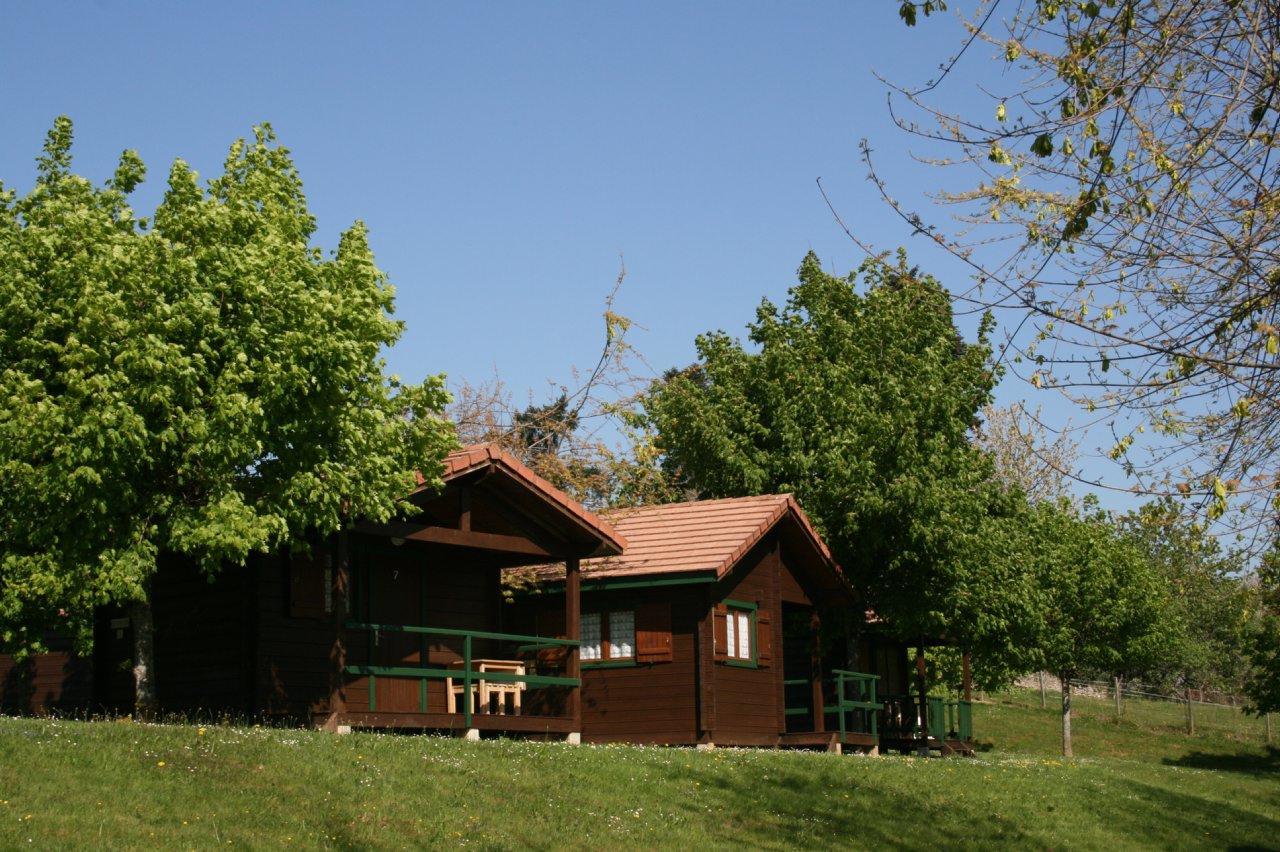 Saint-Sornin-Lavolps Camping Les Etoiles מראה חיצוני תמונה